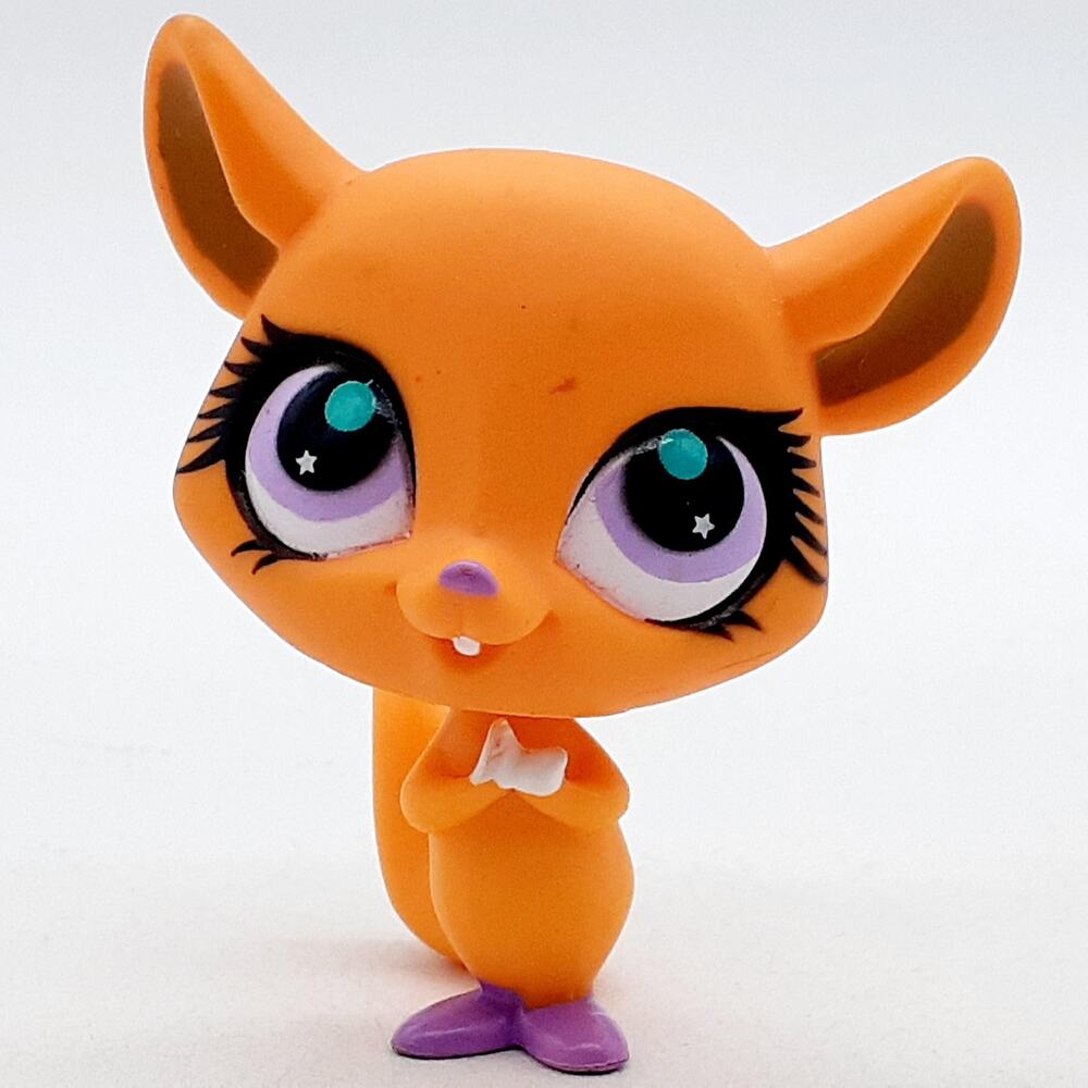 Hasbro Littlest Pet Shop Orange Squirrel Mini Vinyl Figure LPS Collectible